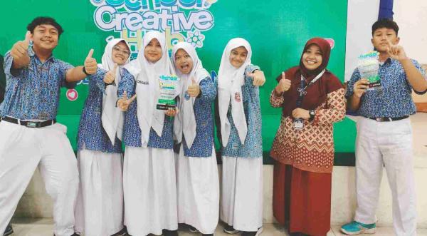 Siswa SMP Muhammadiyah PK Kottabarat Sabet Dua Juara se-Solo Raya