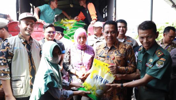 Operasi Pasar Beras Murah Digelar Pemkab Tangerang, Disambut Antusias Warga