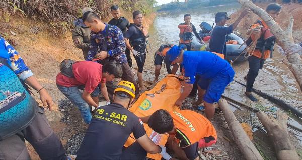 Remaja yang Tenggelam di Kolong Temberan Kota Pangkalpinang Akhirnya Ditemukan di Kedalaman 7 Meter
