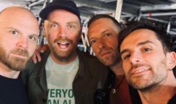 Indonesia Hanya Kembalikan 52 Persen Xylobands Konser Coldplay, Total 38.400 Dibawa Pulang