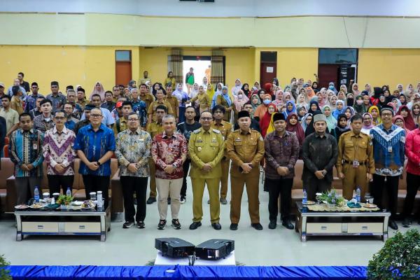 Seminar Nasional Saresehan UMKM, Pemko Medan Paparkan Program Pelaku Usaha Masuk Dalam e- Katalog