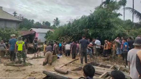 52 Rumah Rusak Berat dan 9 Rumah Terseret Banjir Bandang di Aceh Tenggara