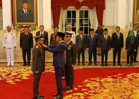 Presiden Jokowi Resmi Melantik Jenderal Agus Subiyanto Jadi Panglima TNI