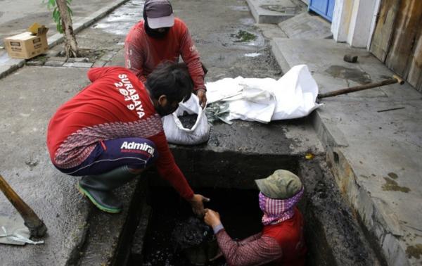 Surabaya Siap Hadapi Hujan, 1.480 Satgas Terjun Antisipasi Genangan Air