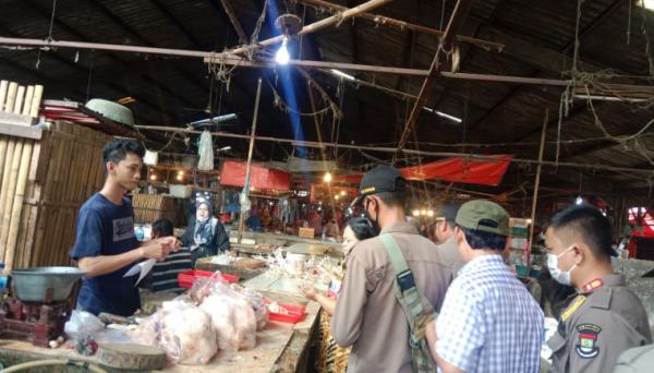 Ratusan Pedagang Pasar Kutabumi Diberi Surat Peringatan Pertama dari Satpol PP