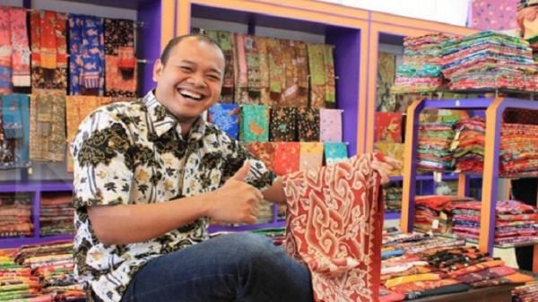 Kisah Sukses Ibnu Riyanto, Pemiliki Batik Trusmi yang Berjaya di Usia Muda, Pecahkan Rekor MURI