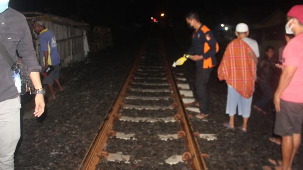 Sopir Angkot di Tasikmalaya Tewas Tertabarak Kereta Api