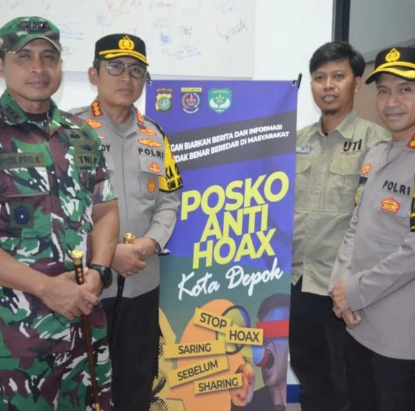 Kapolres Metro Depok Bersama Dandim 0508 Depok Resmikan Posko Anti Hoax Kota Depok