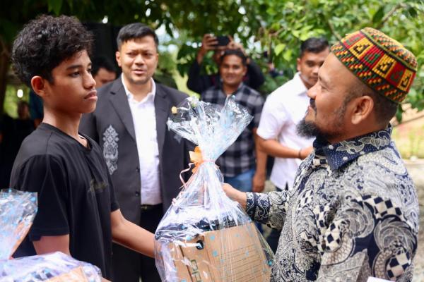 Mahkamah Syar'iyah Jantho Gelar Maulid Akbar dan Santuni Ratusan Anak Yatim