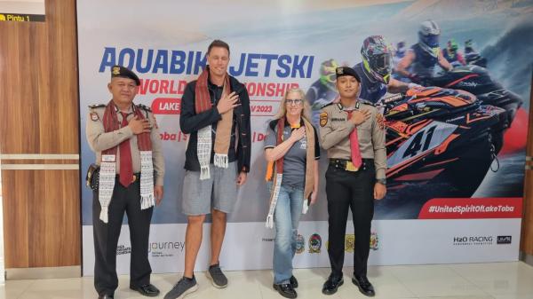 Polda Sumut Hadirkan Polisi Pariwisata Aktif Berbahasa Inggris di Aquabike Jetski World Championship