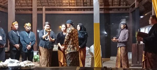 Keluarga Mantan Menteri Era Orde Baru Hibahkan Senjata Tradisional ke Museum Keris