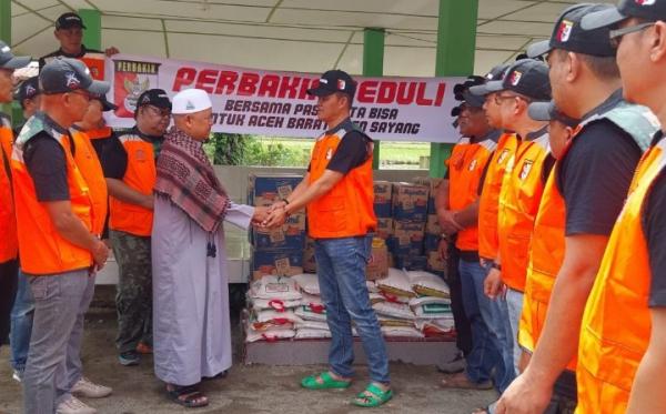 Perbakin Aceh Barat Salurkan Bantuan untuk Pesantren Korban Banjir