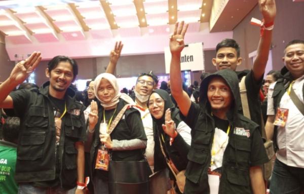 Tim Relawan Ganjar Cilegon Antusias Ikuti Rakornas Organ Relawan Ganjar- Mahfud Se-Pulau Jawa