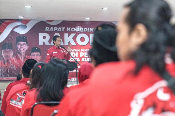 PDI Perjuangan Surabaya Solidkan Kader Banteng Kampanyekan Ganjar-Mahfud 