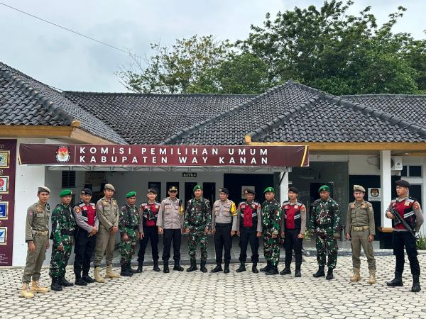 TNI Polri dan Satpol PP Gelar Patroli Bersama di Way Kanan jelang Pemilu 2024