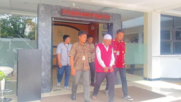 Kasus NS Kades Cigadog Korupsi Dana Desa Dilimpahkan ke Kejari Garut