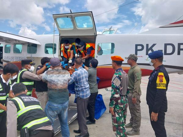 Pekerja Pembangunan Puskesmas Beoga Barat Korban Penyerangan KKB Dievakuasi ke Timika