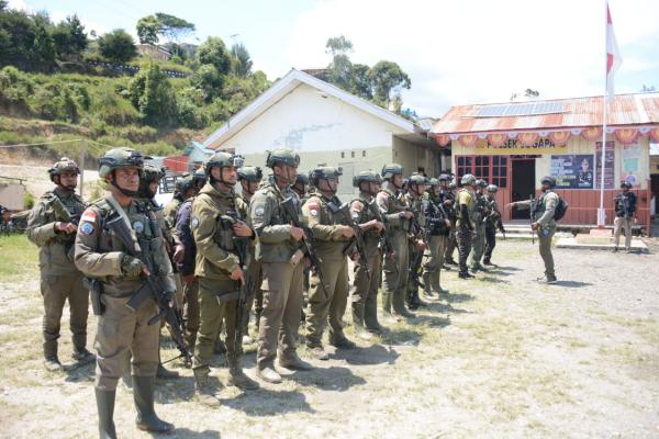 Jelang HUT OPM, Aparat Keamanan TNI-Polri Perkuat Pengamanan di 9 Daerah Operasi Damai Cartenz