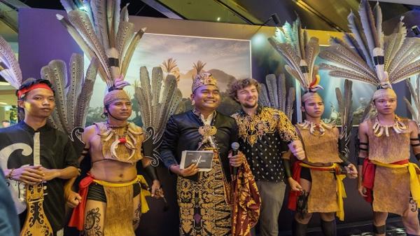 Perayaan Anniversary ke-11 The Stones Hotel, Menggabungkan Seni dan Budaya Bali serta Indonesia