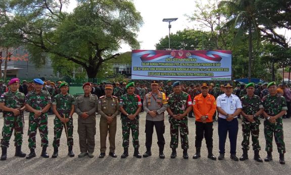 Korem 161 Wirasakti Apel Gelar Pasukan Pengamanan Kunjungan Presiden Jokowi di NTT