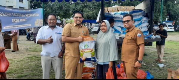 Tekan Inflasi Aceh, Pemkab Pidie Jaya Kuncurkan 6 Ton Beras dan 2 Ton Gula di Pasar Murah