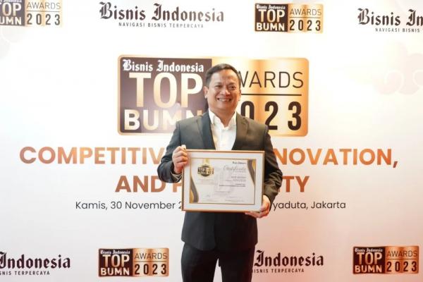 Bukukan 14,8 Juta Nasabah, Arief Mulyadi Dianugerahi “The Best CEO”