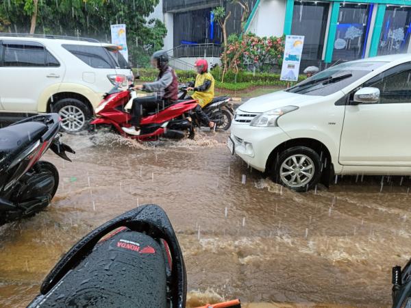 8 Tahun Selalu Banjir, Pemkot Tangerang Selatan Dinilai Tidak Serius Melayani Warga