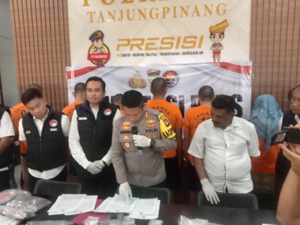 Tersandung Kasus Narkoba, Oknum Pejabat Lapas Tanjung Pinang Diringkus Polisi