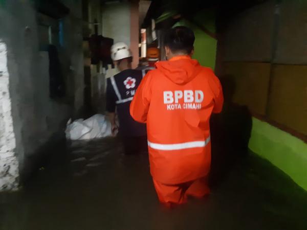 Banjir di Kelurahan Melong, Pemkot Cimahi Segera Lakukan Aksi Tanggap Darurat