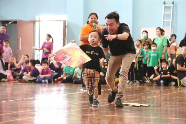 Surabaya Montessori School Gelar Sports Day, Siswa, Wali Murid dan Guru Hanyut dalam Permaianan Seru
