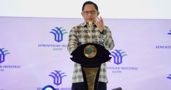 Di Hadapan Presiden Jokowi, Mendagri Puji Danny Pomanto Terapkan Layanan Publik Berbasis Metaverse