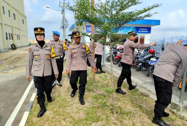 Siaga Ancaman, Polisi di Sukoharjo Latihan Pengamanan Mapolres