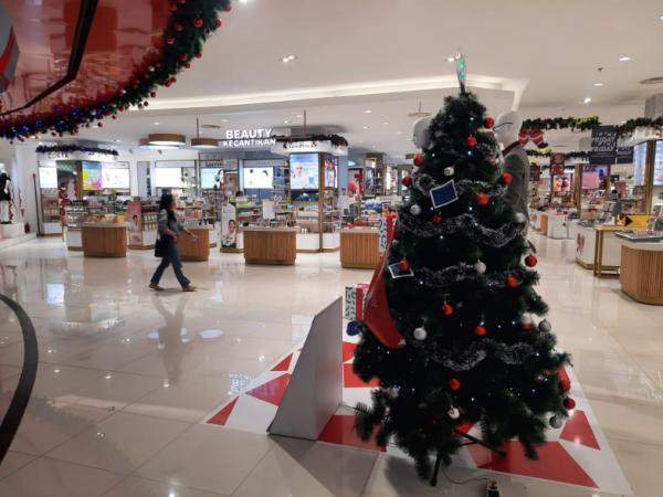 Pesta Diskon Menyambut Hari Natal