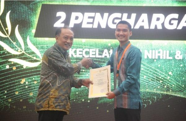 Tunjukan Eksistensi Bangun Infrastruktur,  PT Amarta Karya Raih 2 Penghargaan K3 Pemprov Jabar