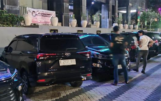 Sejumlah Mobil Dinas Pemkot dan KPU Kota Semarang Dirusak OTK