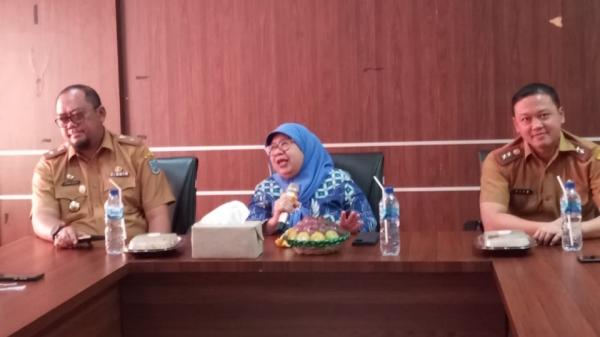 Kenalkan Anaknya Sebagai Caleg DPRD Jabar, Pj Wali Kota Banjar: Saya Netral