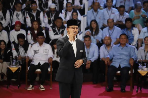 Saling Serang Debat Capres 2024, Anies: Prabowo Tidak Tahan Jadi Oposisi  