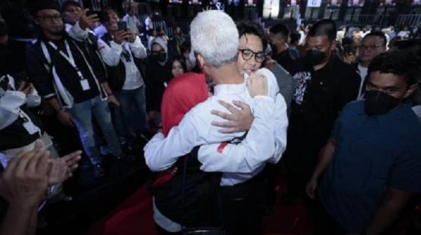 Putera Semata Wayang Ganjar Pranowo, Ternyata Mentor Sang Ayah dalam Debat Capres Semalam