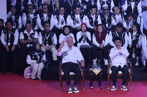 Beri Jawaban Tegas dan Solutif, Pengamat Politik Sebut Ganjar Kuasai Panggung Debat Capres