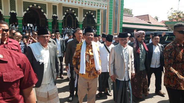Cawapres Mahfud MD Kunjungi Ponpes Al-Quran di Kabupaten Ciamis