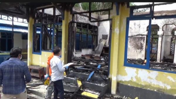 Markas Tagana Dinsos Sultra Terbakar, Polisi Temukan Botol Miras di Lokasi Kejadian