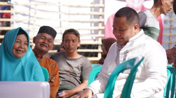 Aksi Nyata Kang Arief Rachman Berikan Pengobatan Gratis Bagi Warga Cianjur