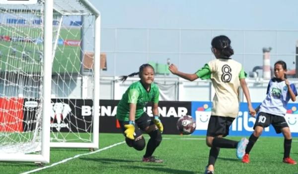 MilkLife Soccer Challenge 2023 Batch 3 Perluasan Kompetisi Sepak Bola Putri Usia Dini Ke-8 Kota