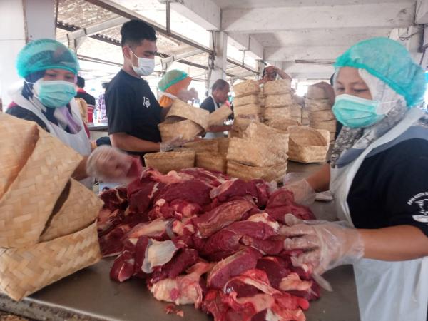 RPH Surabaya Siapkan 5 Ton Daging Sapi Segar untuk Natal dan Tahun Baru, Ada Promo Menarik!