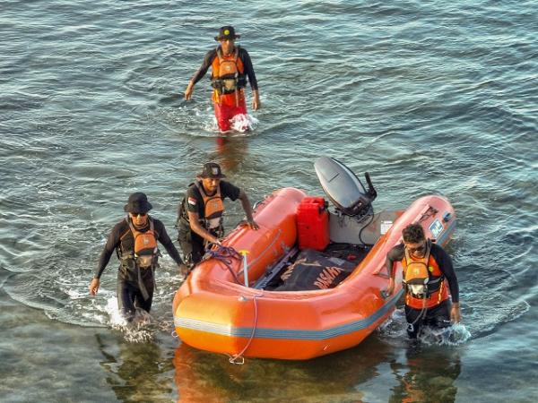 Hilang Tiga Hari, Remaja 16 Tahun Ditemukan Dalam Kondisi Meninggal Dunia di Perairan Pantai Alinda