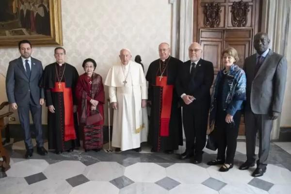 Bertemu Paus Fransiskus di Vatikan, Megawati Bahas Perdamaian Dunia dan Perubahan Iklim
