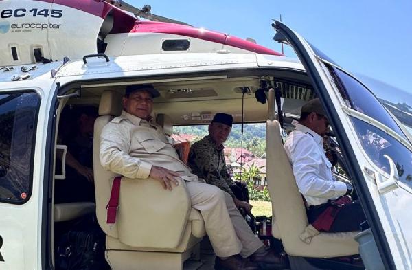 Menhan Prabowo Satu Helikopter dengan Iwan Bule saat Peresmian Sumur Bor di Kuningan