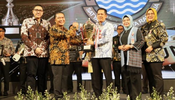 Pemkab Tangerang Kembali Raih Juara Umum Pengelolaan Keuangan dan Aset Daerah se Provinsi Banten
