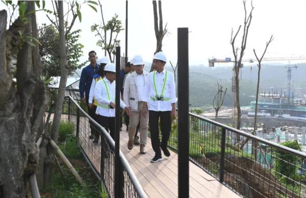 Pantau Pembangunan Kantor Presiden IKN, Jokowi Groundbreaking Sejumlah Infrastruktur