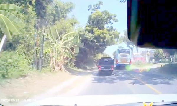 Viral! Kecelakaan Tragis di Jalan Raya Ponorogo Madiun, Dua Siswi MTs Tewas